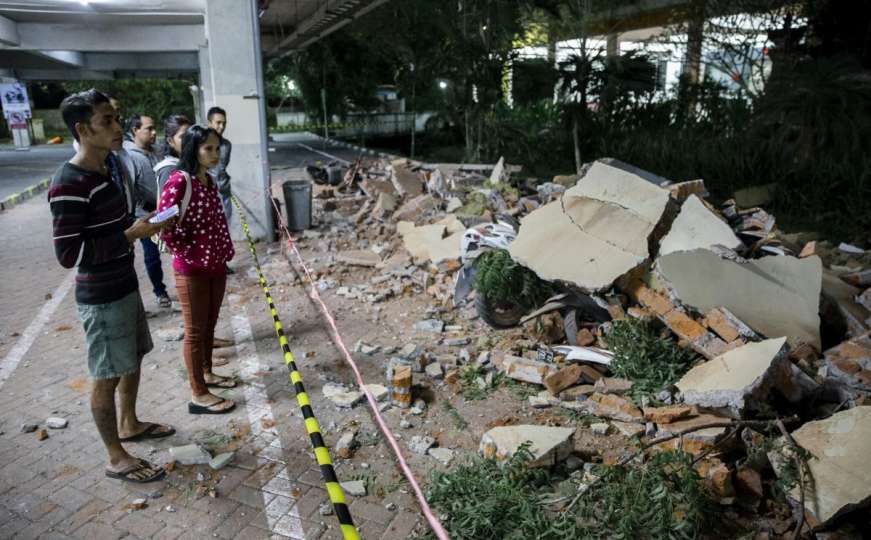 Indonezija: U zemljotresu koji je pogodio Lombok najmanje 39 stradalih